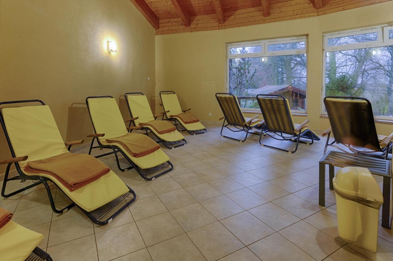 Sport- & Vital-Resort Neuer Hennings Hof Perleberg Bagian luar foto