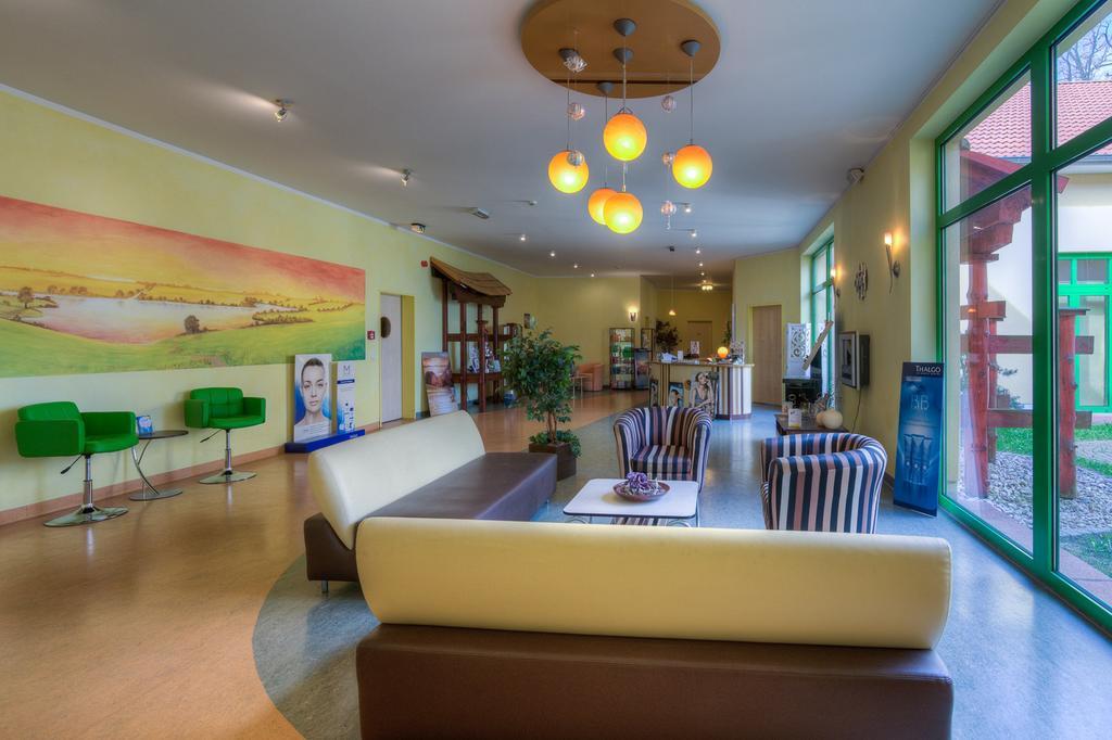 Sport- & Vital-Resort Neuer Hennings Hof Perleberg Bagian luar foto