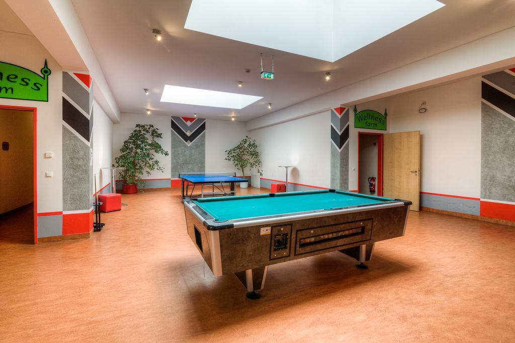 Sport- & Vital-Resort Neuer Hennings Hof Perleberg Bagian luar foto